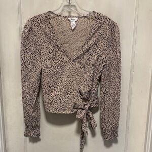 Jopna Chic Beige and Black Leopard Animal Print Wrap Longsleeve Blouse Small